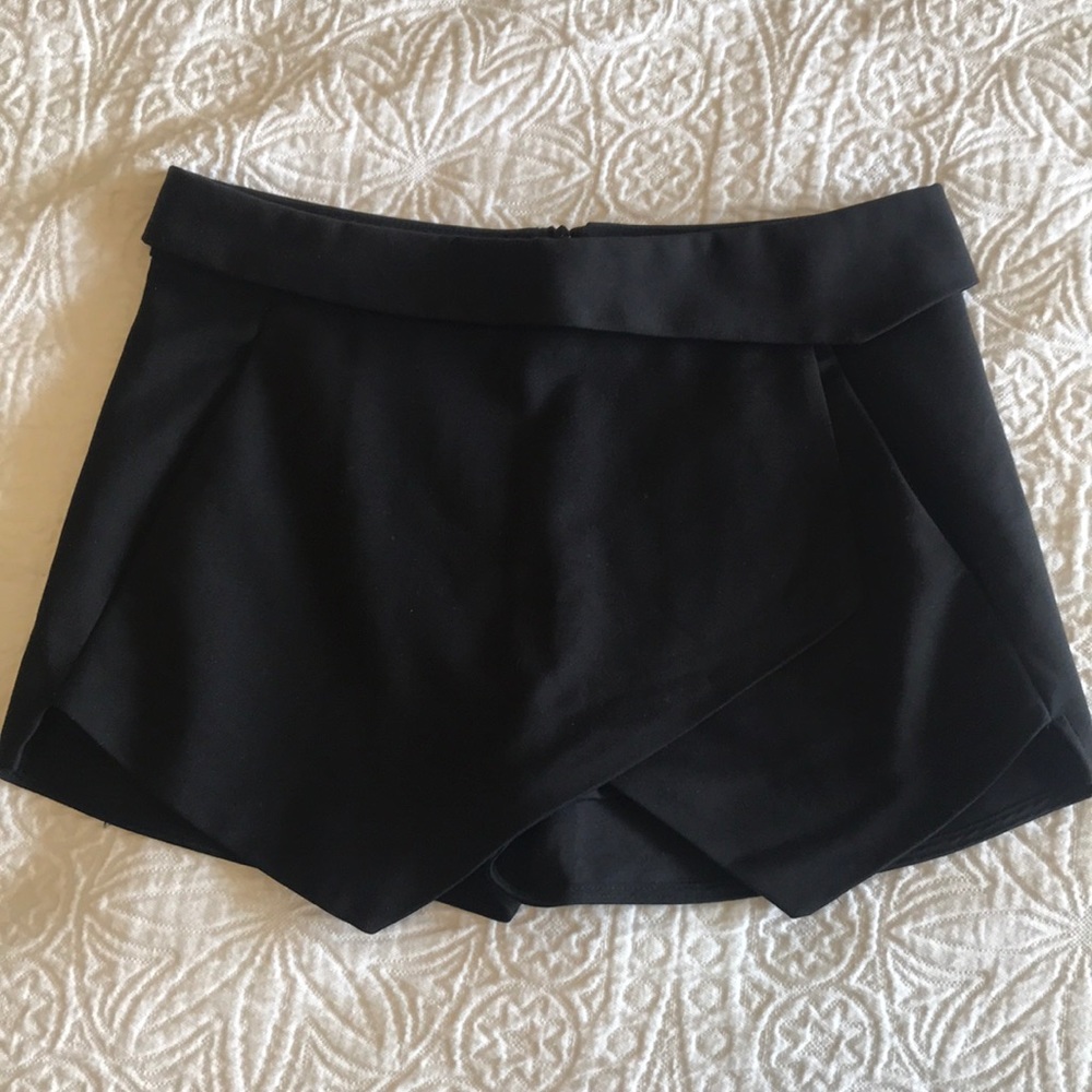Zara skort